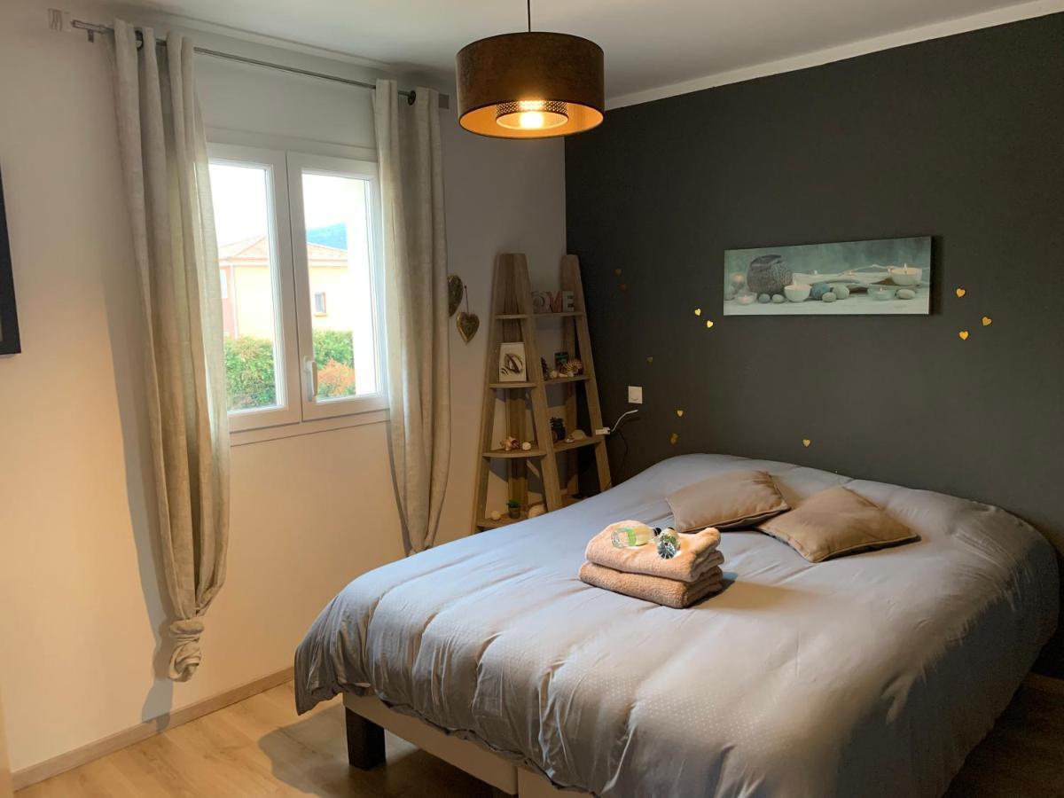 Jolie Maison Borgo Trois Chambres Trois Salles De Bain מראה חיצוני תמונה