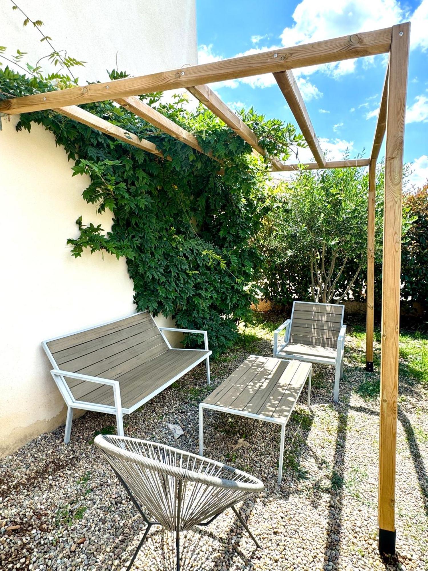 Jolie Maison Borgo Trois Chambres Trois Salles De Bain מראה חיצוני תמונה