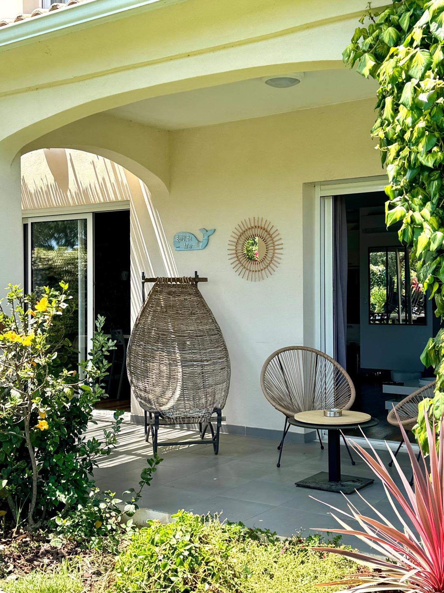 Jolie Maison Borgo Trois Chambres Trois Salles De Bain מראה חיצוני תמונה